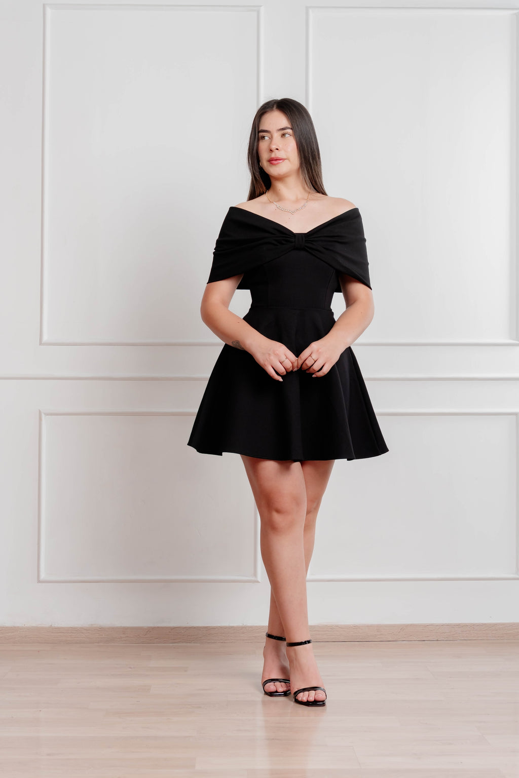 Vestido Sofia #18 Negro con Moño
