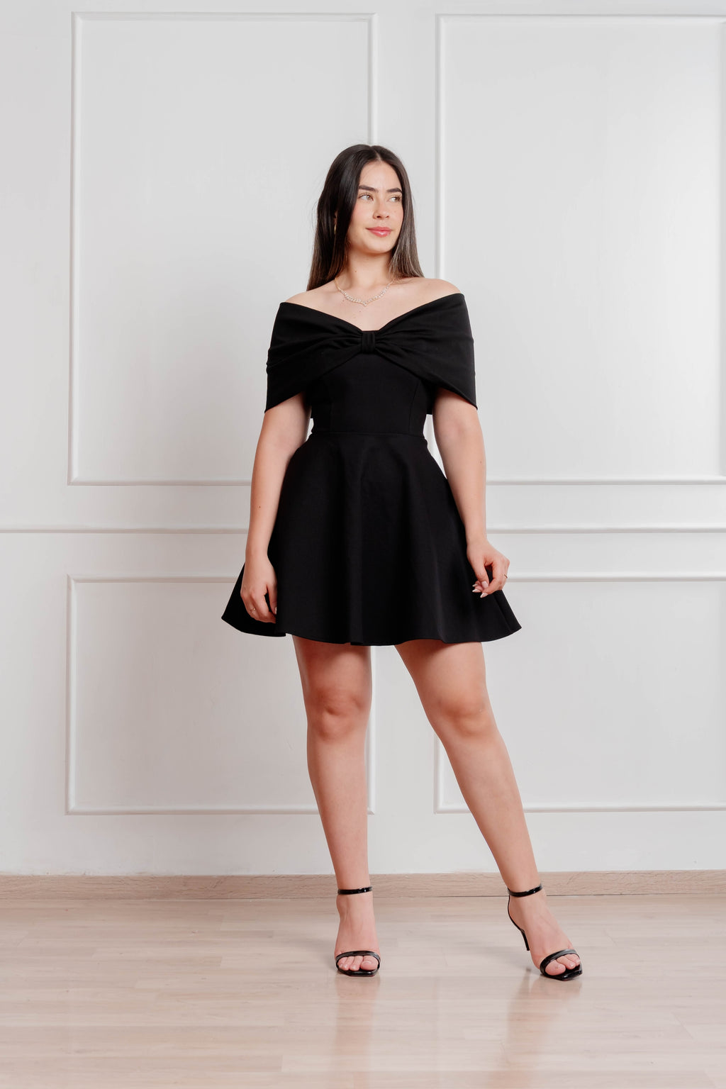 Vestido Sofia #18 Negro con Moño
