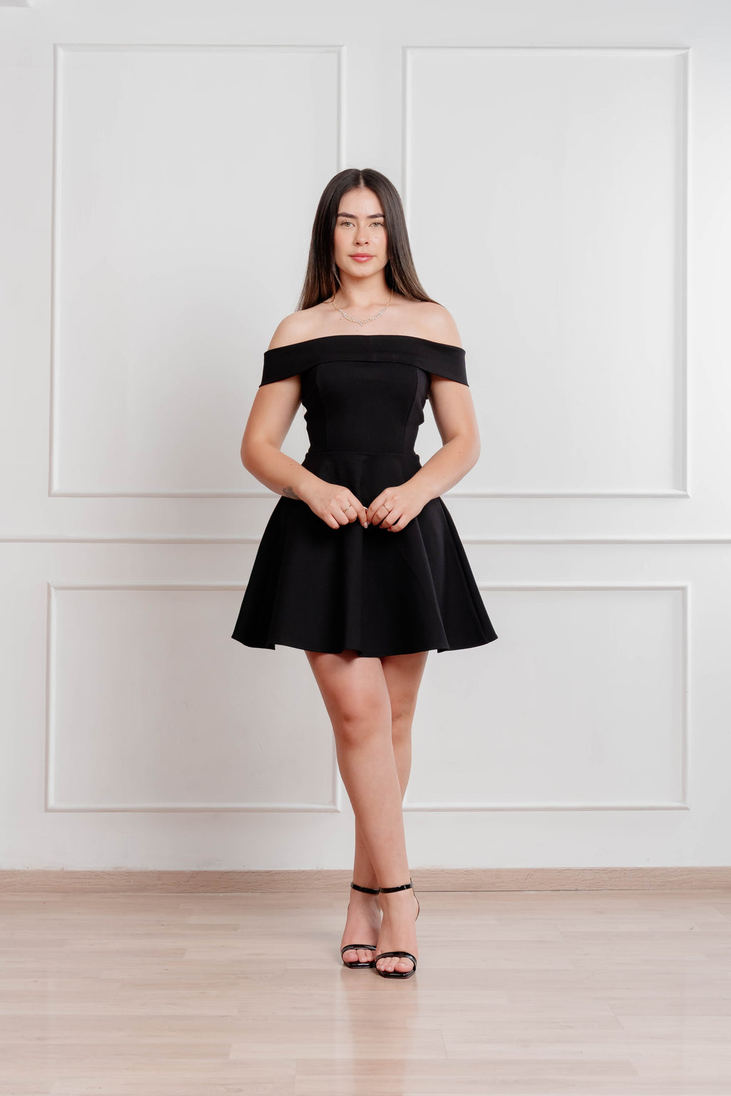 Vestido Sofia #18 Negro con pretina